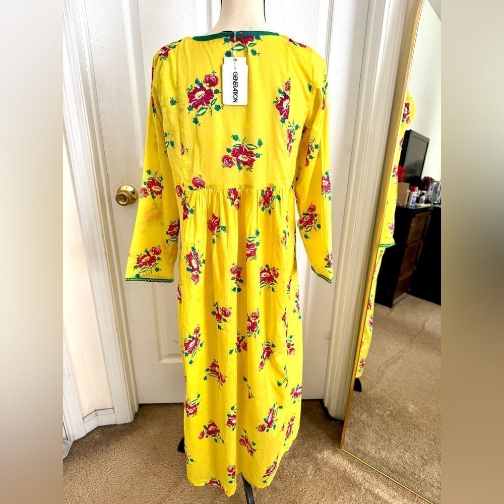GENERATION PAKISTANI DESIGNER FLORAL DRESS - Picture 11 of 12
